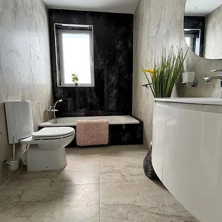 Luxe Escape In Malta Villa Dingli