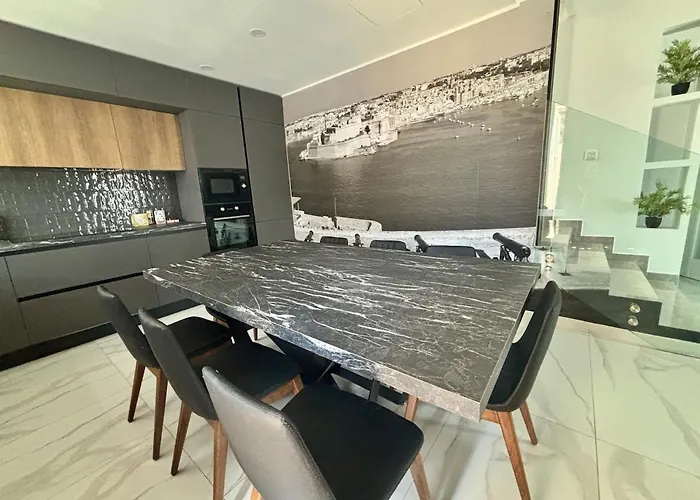 Luxe Escape In Malta *